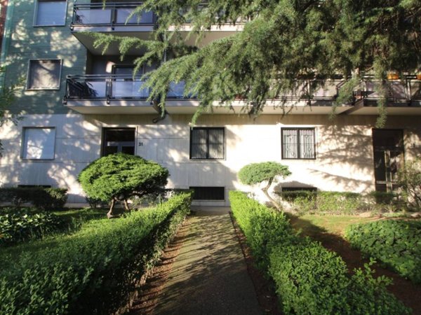 appartamento in vendita a Moncalieri in zona Borgo San Pietro