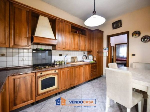 appartamento in vendita a Moncalieri in zona Borgo San Pietro