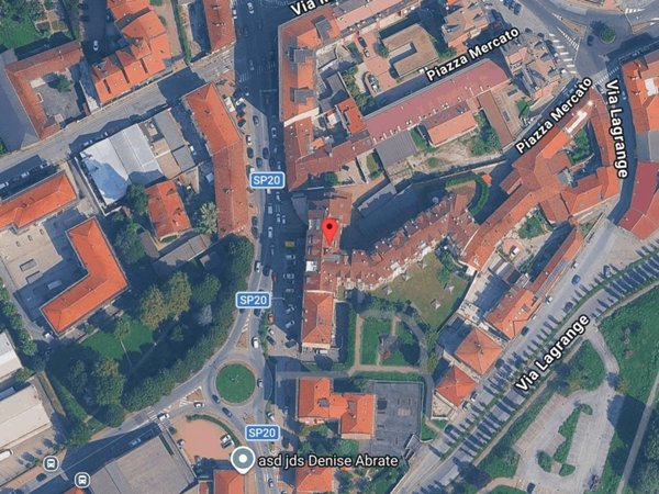 appartamento in vendita a Moncalieri in zona Borgo San Pietro