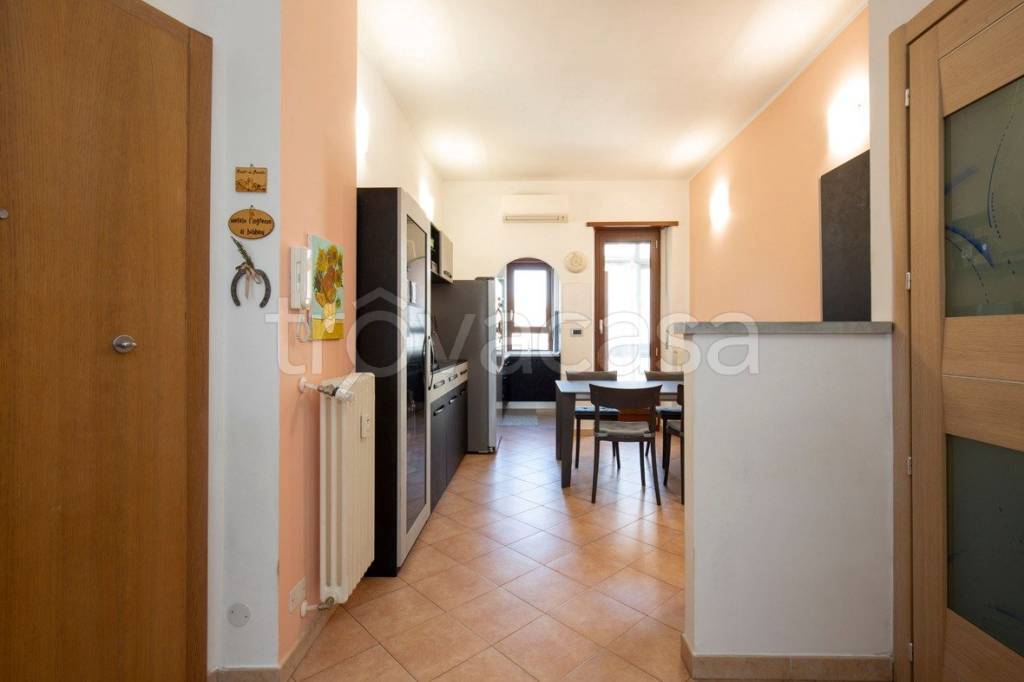 appartamento in vendita a Moncalieri in zona Borgo San Pietro