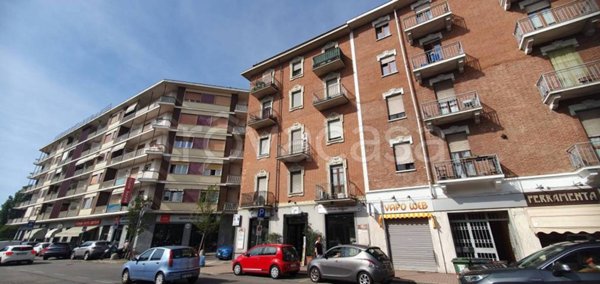 appartamento in vendita a Moncalieri in zona Borgo San Pietro