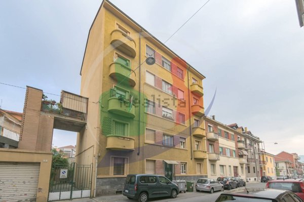appartamento in vendita a Moncalieri in zona Borgo San Pietro