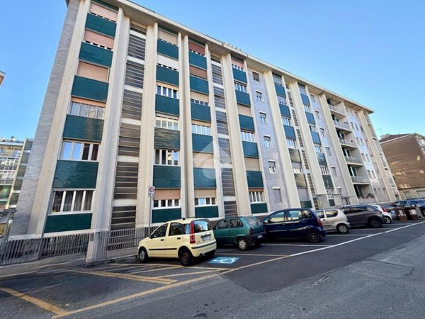 appartamento in vendita a Moncalieri in zona Borgo San Pietro