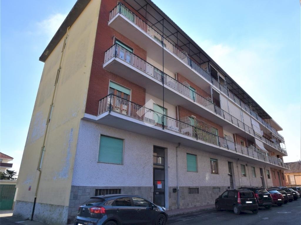 appartamento in vendita a Moncalieri in zona Testona