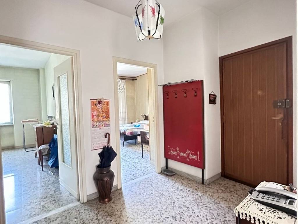 appartamento in vendita a Moncalieri in zona Borgo San Pietro
