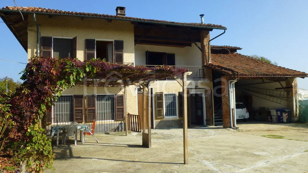 casa indipendente in vendita a Montaldo Torinese