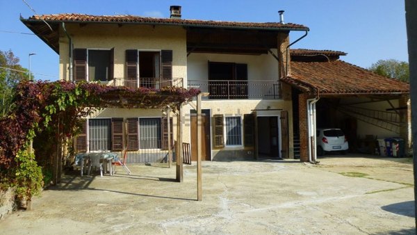 casa indipendente in vendita a Montaldo Torinese
