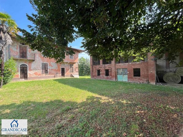 casale in vendita a Montaldo Torinese