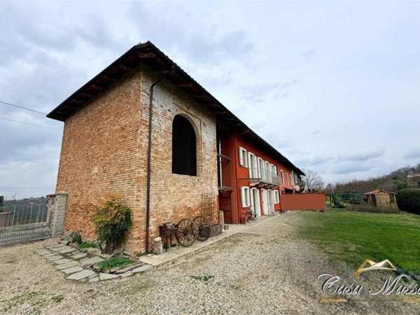 casa indipendente in vendita a Montaldo Torinese