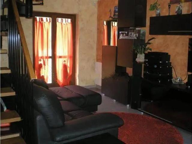 casa indipendente in vendita a Montalenghe