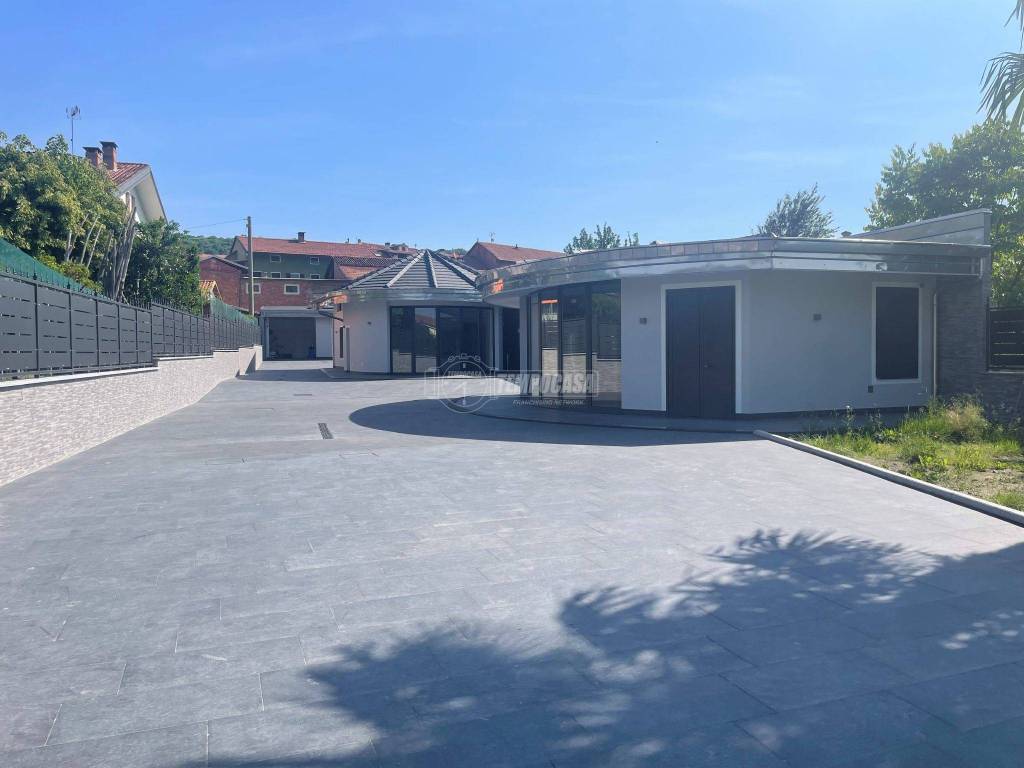 casa indipendente in vendita a Montalenghe
