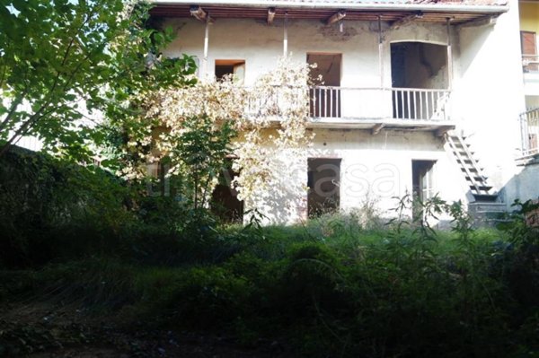 casa indipendente in vendita a Montalenghe