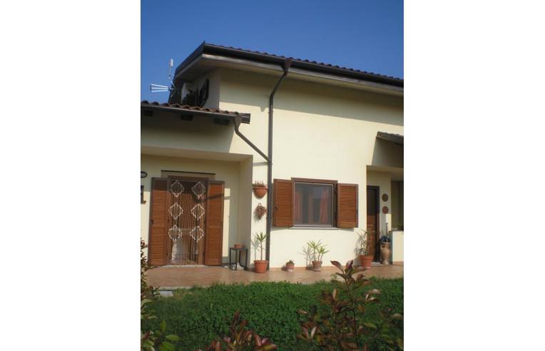 casa indipendente in vendita a Montalenghe