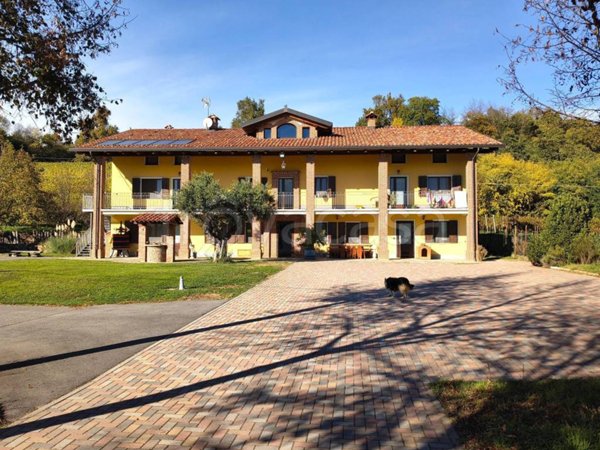 casa indipendente in vendita a Montalenghe