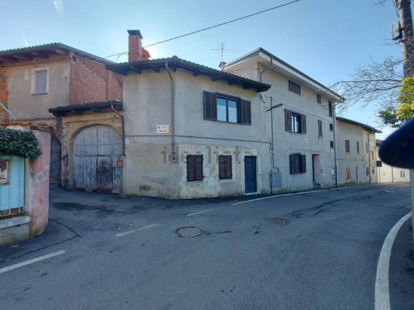 casa indipendente in vendita a Montalenghe
