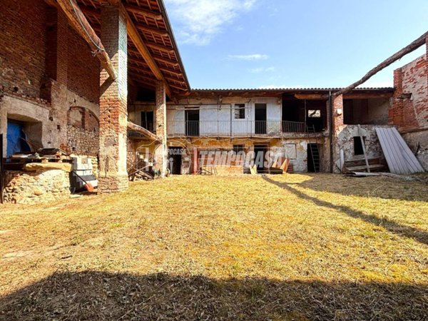 appartamento in vendita a Montalenghe