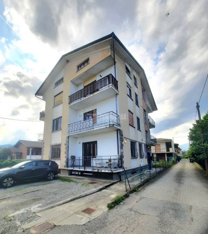 appartamento in vendita a Montalto Dora