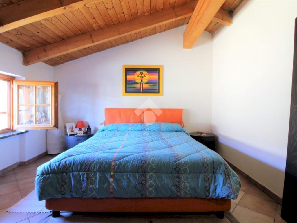 casa semindipendente in vendita a Montalto Dora