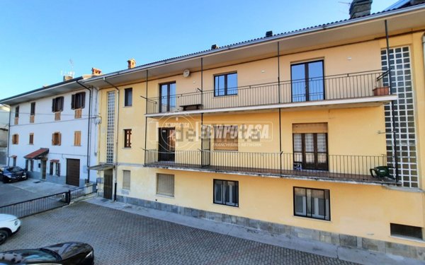 appartamento in vendita a Montalto Dora