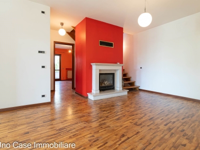 casa indipendente in vendita a Montalto Dora