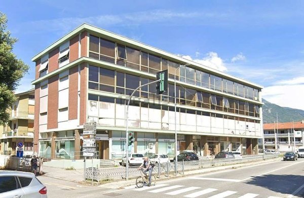 ufficio in vendita a Montalto Dora