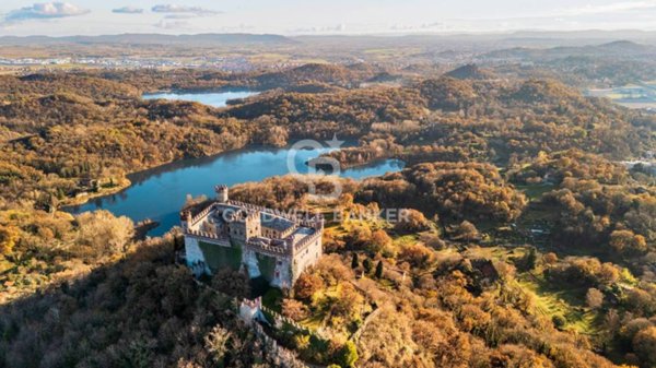 casa indipendente in vendita a Montalto Dora
