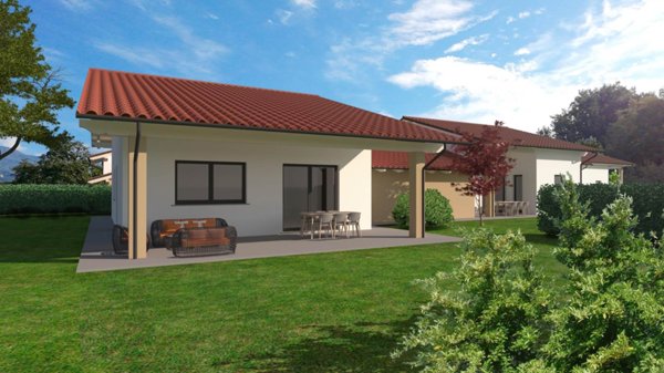 casa indipendente in vendita a Montalto Dora