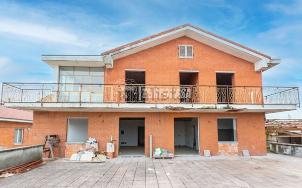 appartamento in vendita a Montanaro