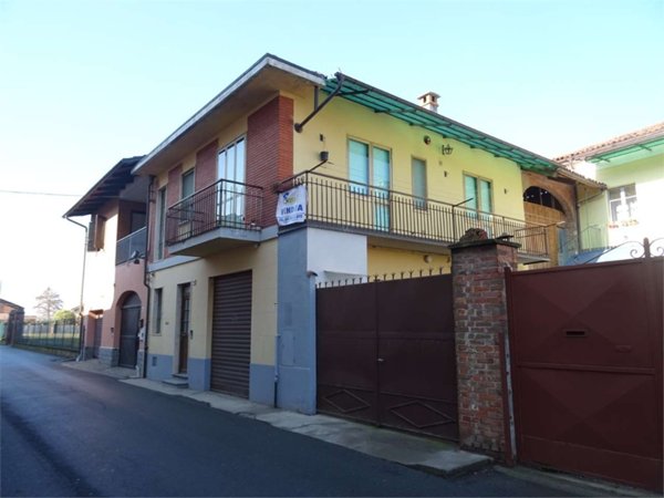 casa semindipendente in vendita a Montanaro