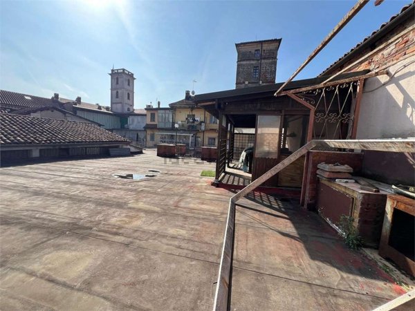 ufficio in vendita a Montanaro