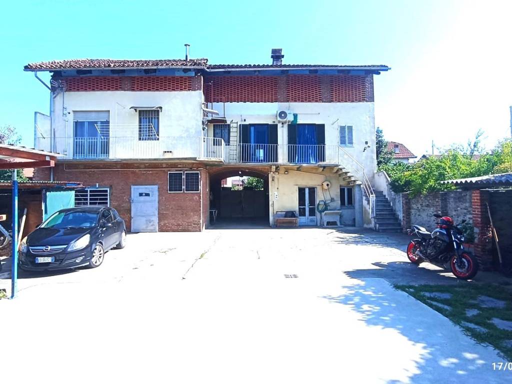 casa indipendente in vendita a Montanaro