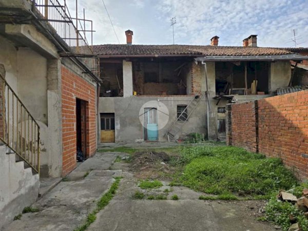 casa indipendente in vendita a Montanaro