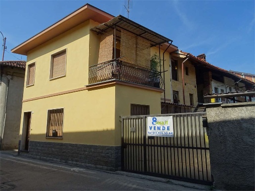 casa indipendente in vendita a Montanaro