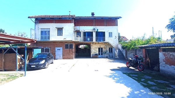 casa indipendente in vendita a Montanaro