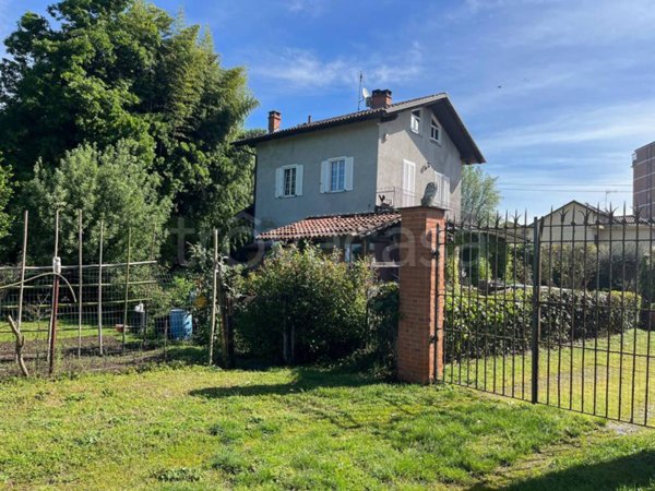 casa indipendente in vendita a Montanaro