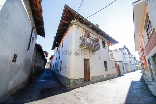 casa indipendente in vendita a Montanaro