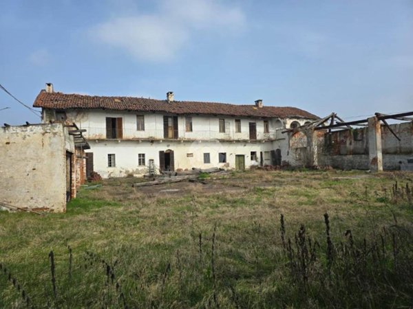 casa indipendente in vendita a Montanaro