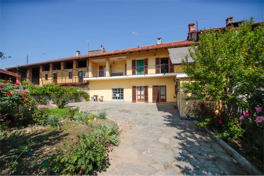 appartamento in vendita a Montanaro