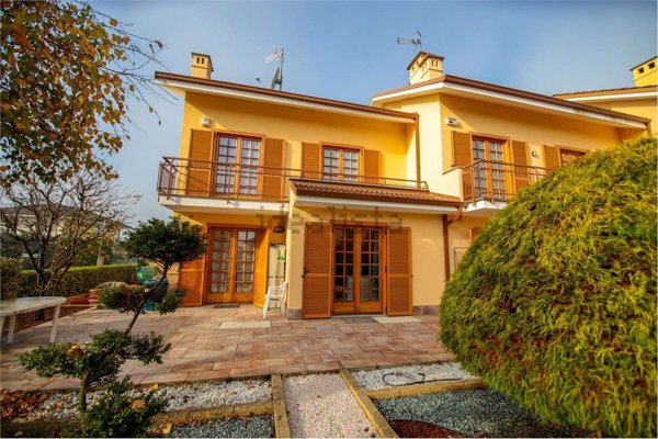 casa indipendente in vendita a Montanaro