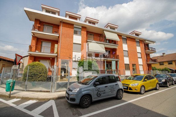 appartamento in vendita a Montanaro