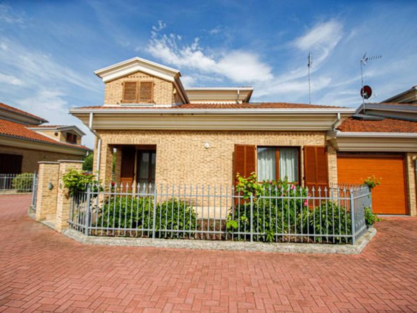casa indipendente in vendita a Montanaro