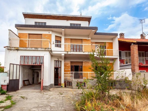casa indipendente in vendita a Montanaro