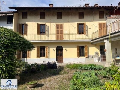 casa indipendente in vendita a Monteu da Po