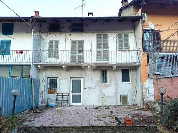 casa semindipendente in vendita a Monteu da Po