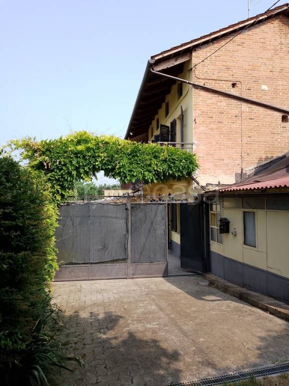 casa indipendente in vendita a Monteu da Po