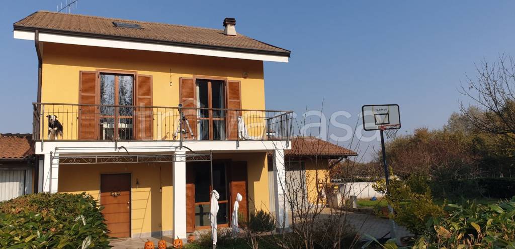 casa indipendente in vendita a Monteu da Po