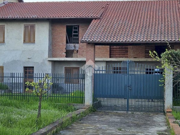 casa semindipendente in vendita a Moriondo Torinese