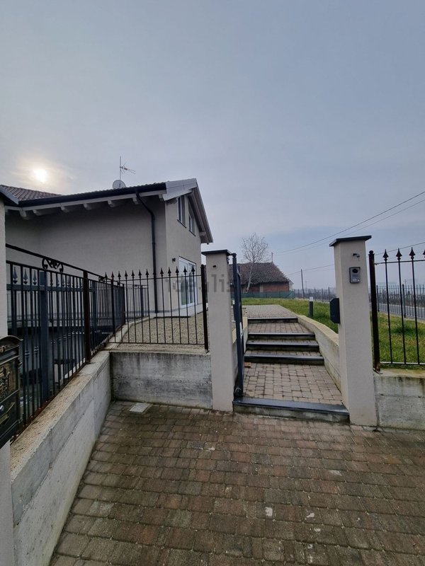 casa indipendente in vendita a Moriondo Torinese