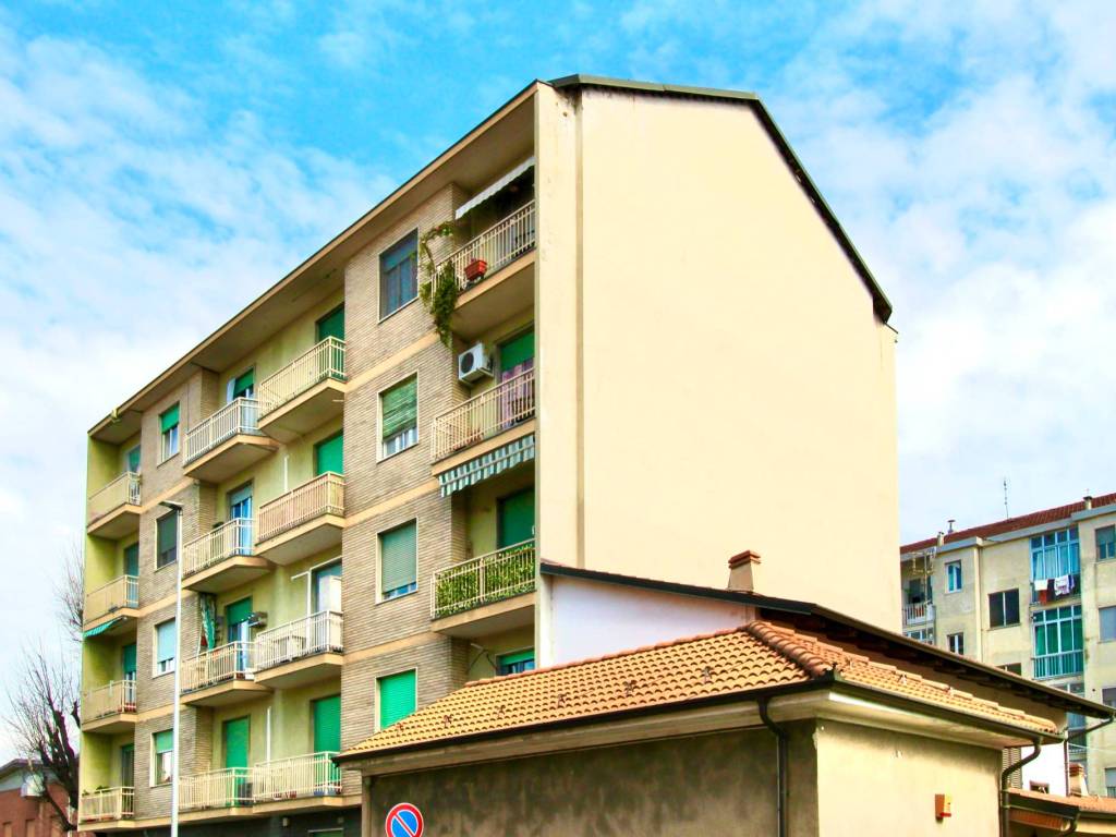 appartamento in vendita a Nichelino in zona Crociera