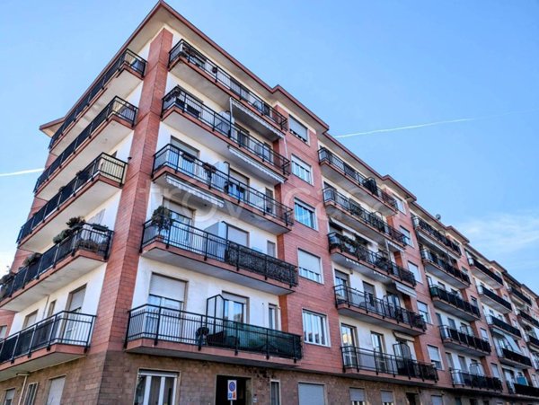 appartamento in vendita a Nichelino in zona Crociera